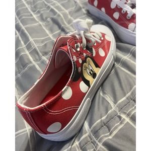 Minnie Mouse sneakers  size 10 ladies new with tags